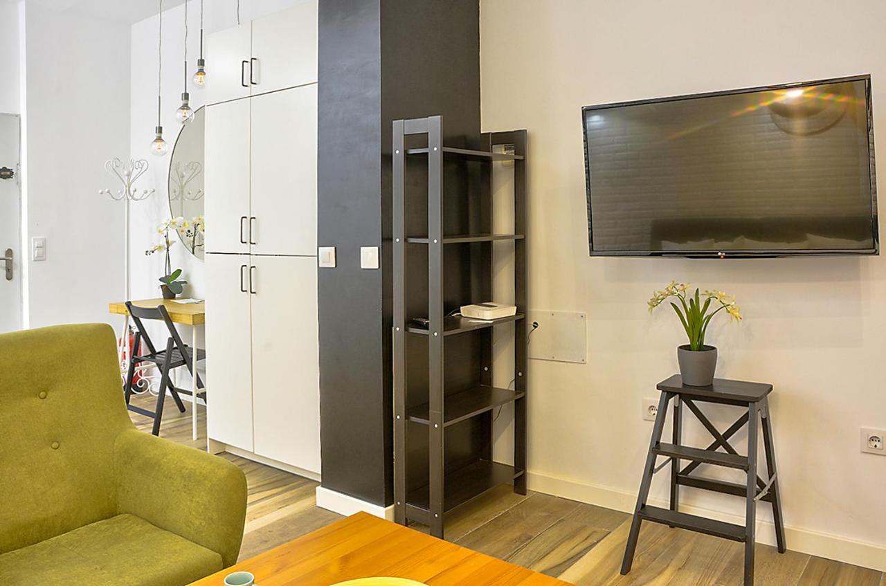 Apartsuite B&R Triana Arellano Севилья Экстерьер фото