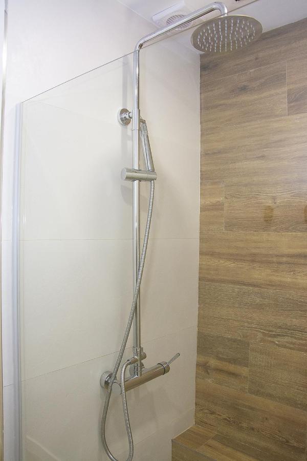 Apartsuite B&R Triana Arellano Севилья Экстерьер фото